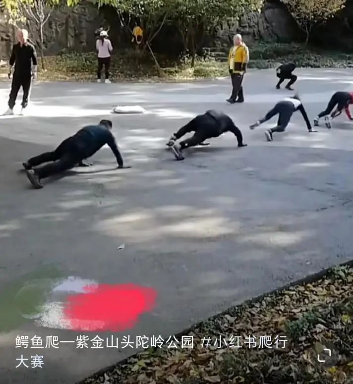 健身手套紧点好还是松点好_健身手套紧的好处_手套紧点好还是松点好
