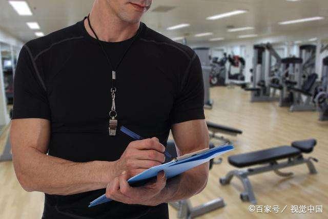 男生送你健身手套是啥意思_送手套健身人送什么好_送人送健身手套
