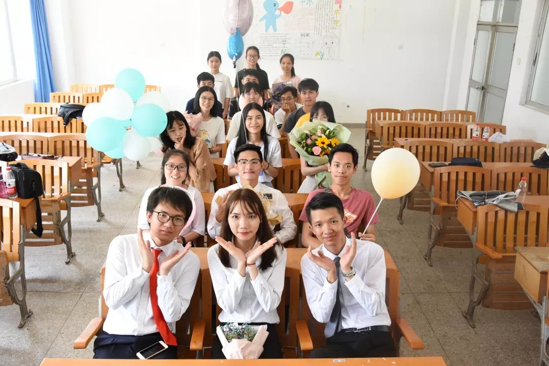 大学学生会通讯稿_大学校运会通讯稿100字_大学生校运会通讯稿