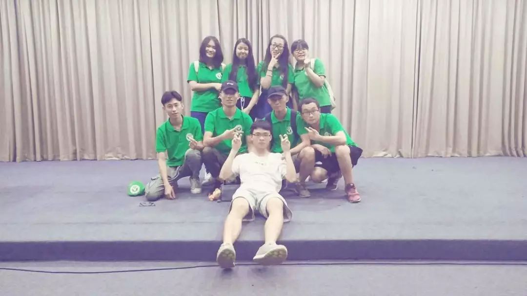 大学生校运会通讯稿_大学学生会通讯稿_大学校运会通讯稿100字