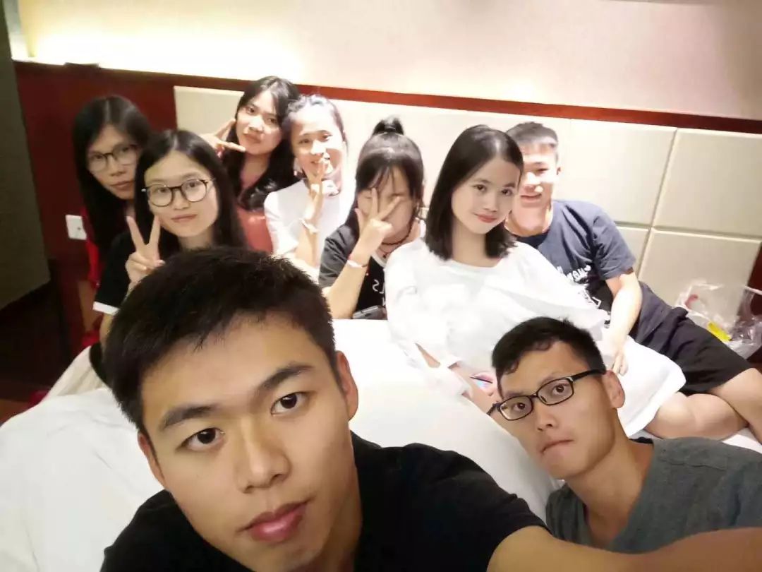 大学学生会通讯稿_大学生校运会通讯稿_大学校运会通讯稿100字