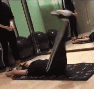 手套健身带需要注意什么_手套健身带需要换吗_健身需要带手套吗
