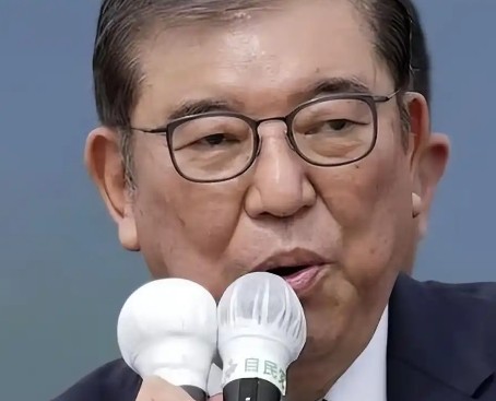 日本战机击落无人机决议_中国无人机首次被击落_钓鱼岛主权争议