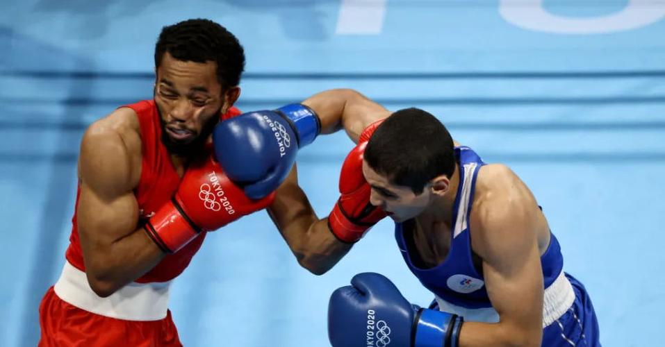 不同厚度拳击手套区别_拳击手套设计初衷_健身手套 男士