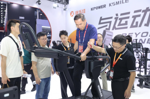 康乐佳2025体博会_智能力量训练器材_康乐佳综合训练器