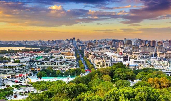 开元棋官方正版下载 最高端的购房人群，所谓手握千万买不到房，并非真买不到房，而是指