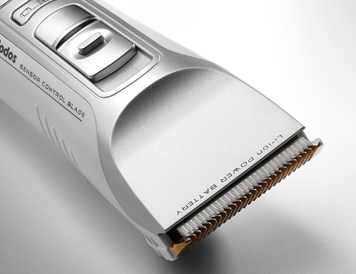 美发飞剪如何练习_家用理发器_电动理发器推荐